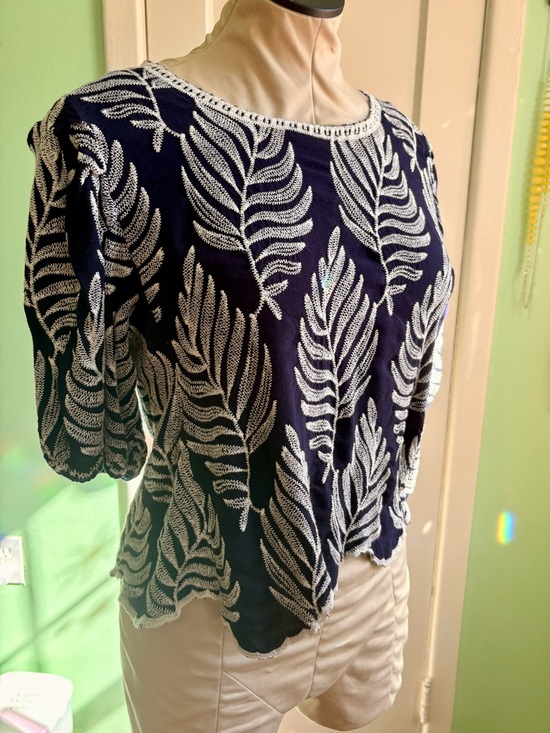 Solitaire Tops - Navy Bohemian White Embroidered Peasant Blouse Size XL
